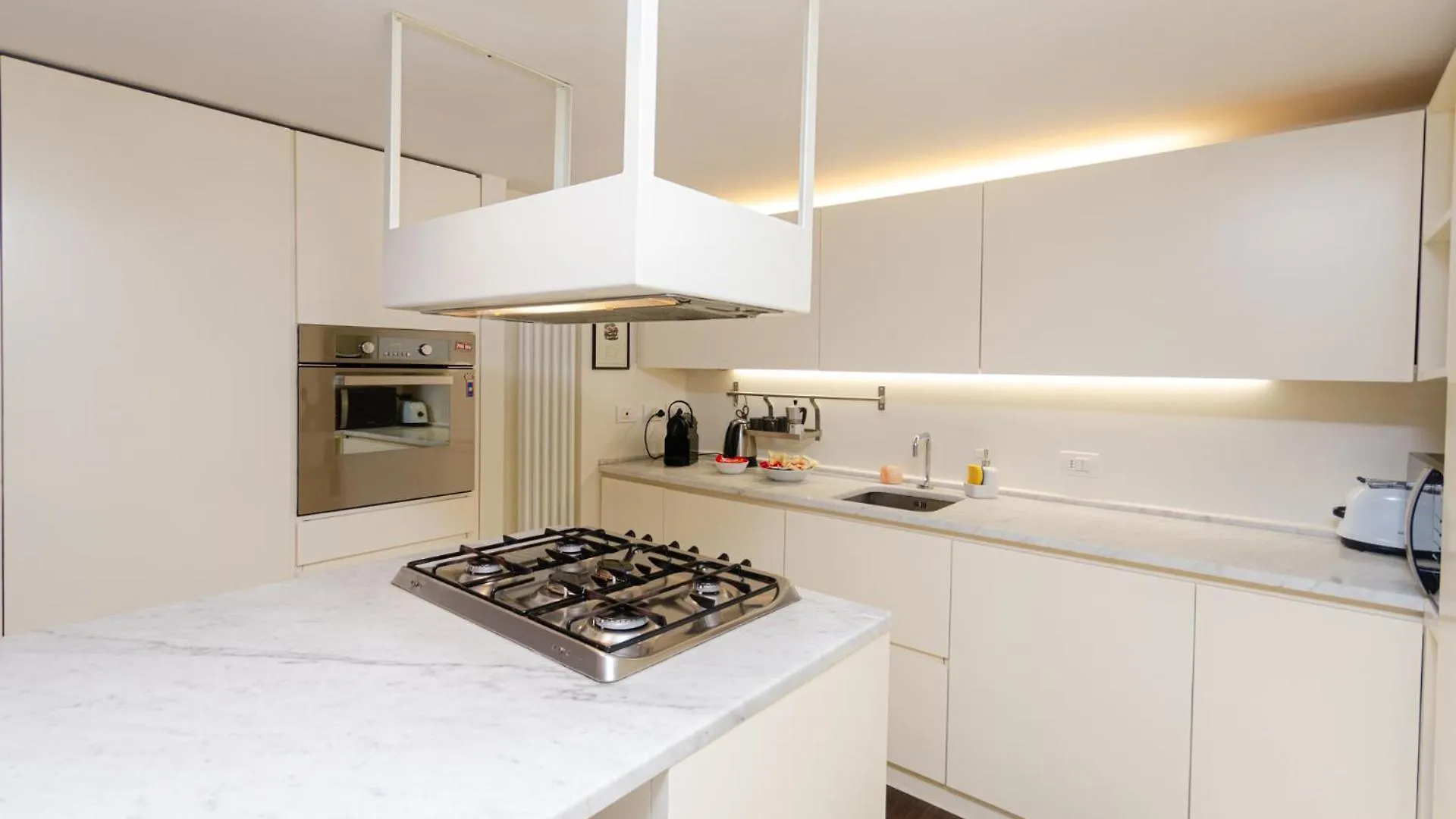 Vivimihome Loft Su Due Livelli Con Terrazzo Milano Italia
